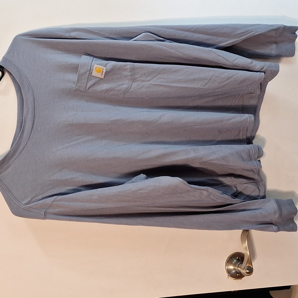 Carhartt Women's Loose Fit Lightweight Long-Sleeve Crewneck Pocket T-Shirt. XL